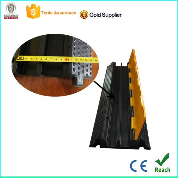 Two Channel Rubber Cable Protector Bridge with CE