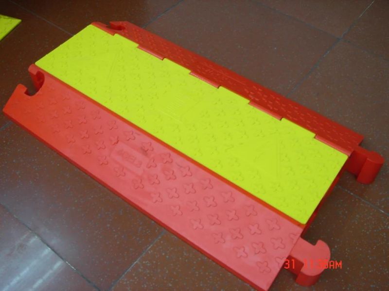 Straight Cable Clamp for Cable Protection