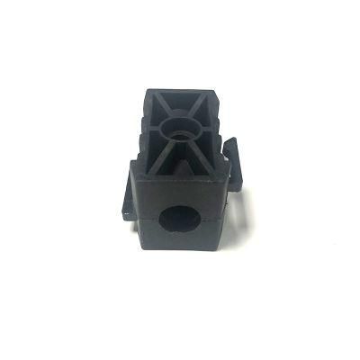 Black Single Calibrated Saddles for Hook Type Feeder Clamp