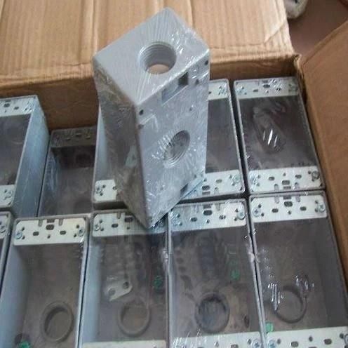 Aluminum Die Casting One Gang Weatherproof Box with 3 Outlet Holes