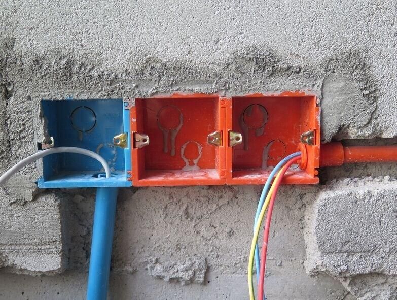 Plastic Blue Electrical Switch Box for Conduit