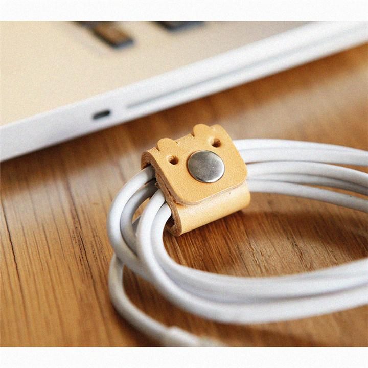 Ea038 Cowhide Leather Clip Management Travel Tie Cable Holder Organizer Cute